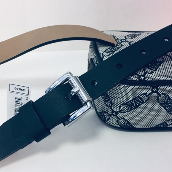 NWT Michael Kors Belt Bag - Picture 4 of 16